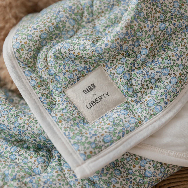 <tc>BIBS</tc> Couverture pour bébé Liberty Chamomile Lawn Baby Blue