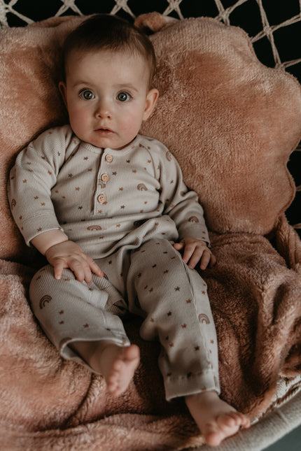 <tc>Snoozebaby</tc> Box suit Milky Rust Rainbow