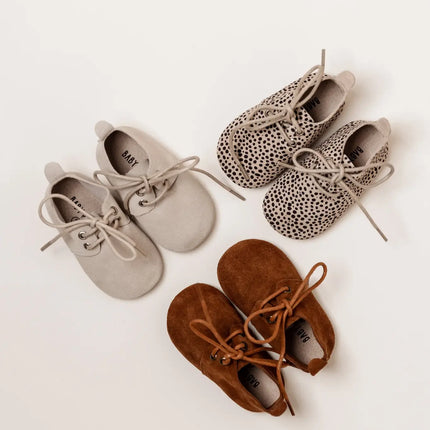 <tc>Baby Dutch</tc> Chaussures pour bébé Nova Camel Suede