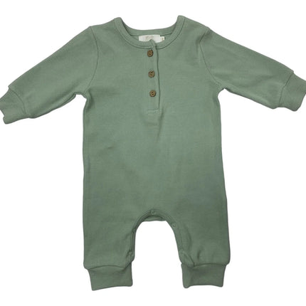 <tc>Yumi Baby</tc> La boîte contient un trésor de jade