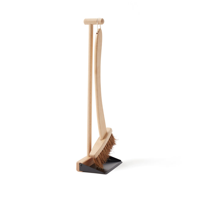 <tc>Kid's Concept</tc> Jouet en bois Brosse + Pelle à poussière