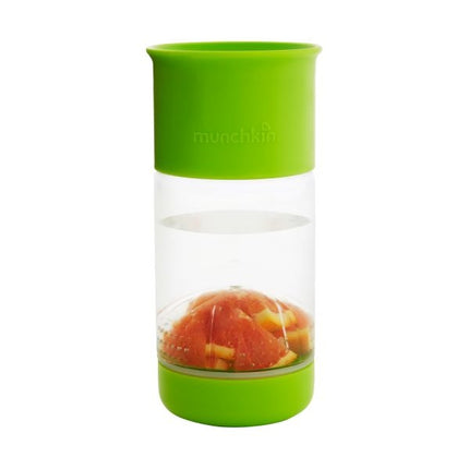 <tc>Munchkin</tc> Tasse pratique Infuseur de fruits vert