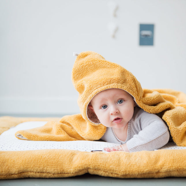 <tc>Snoozebaby</tc> Tapis d'éveil Jouer le bourdon 95x75cm